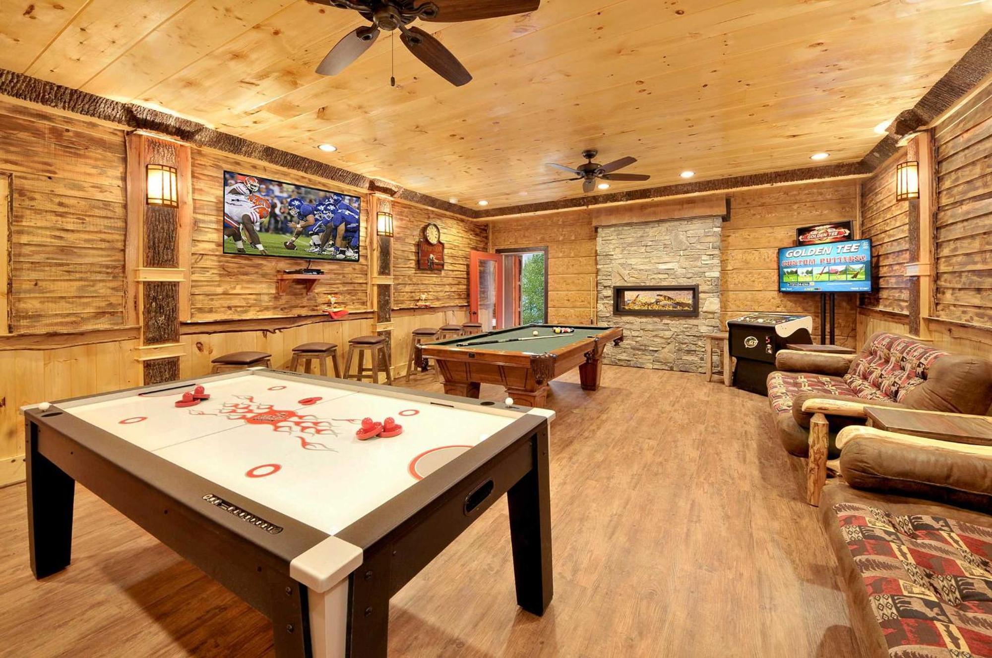 비둘기 포지 Skyview Mansion:13Bdrm, 17Bath, Sleeps 70, Indoor Pool, Amazing Views 빌라 외부 사진