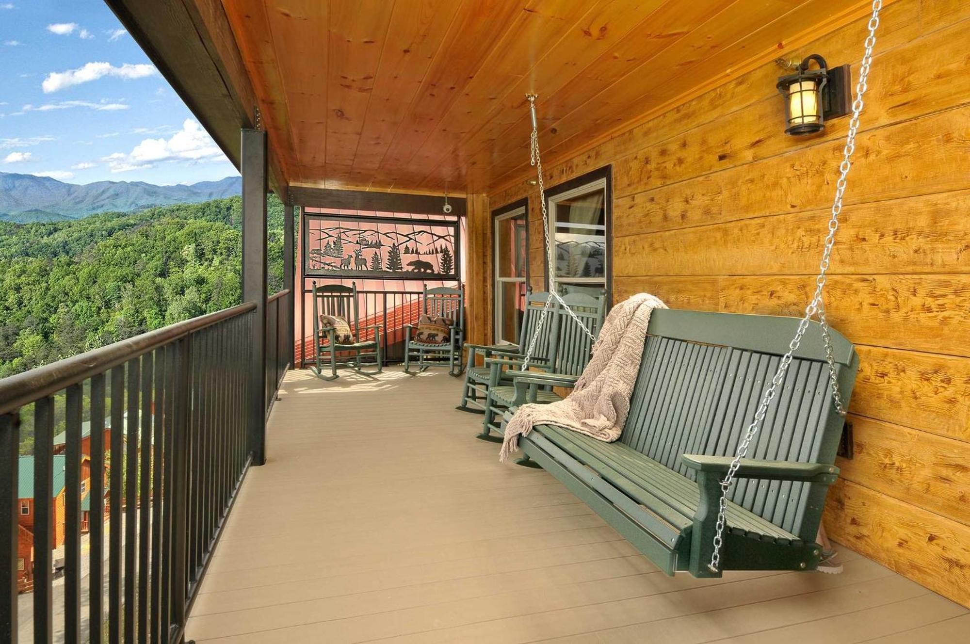 비둘기 포지 Skyview Mansion:13Bdrm, 17Bath, Sleeps 70, Indoor Pool, Amazing Views 빌라 외부 사진
